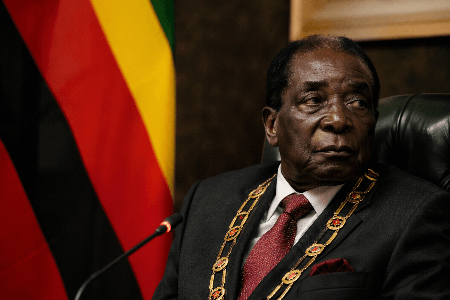 Zimbabwe senate approves bill to extend presidential terms to seven years