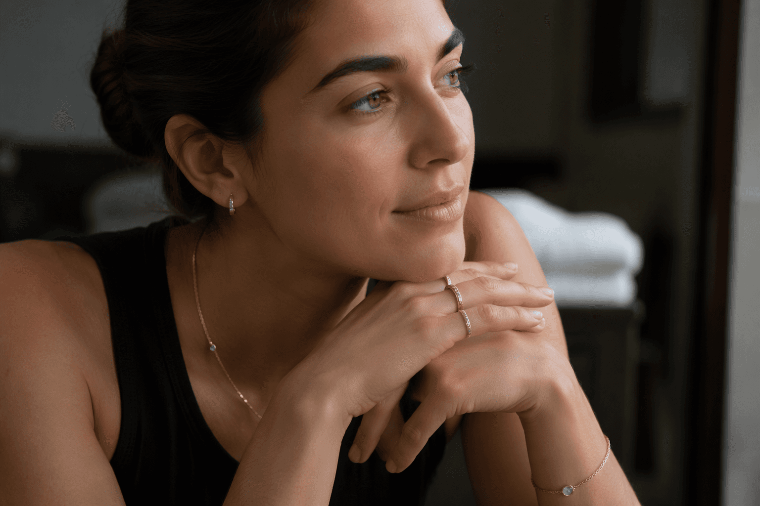 Why 14K gold and platinum are best for minimalist everyday jewelry