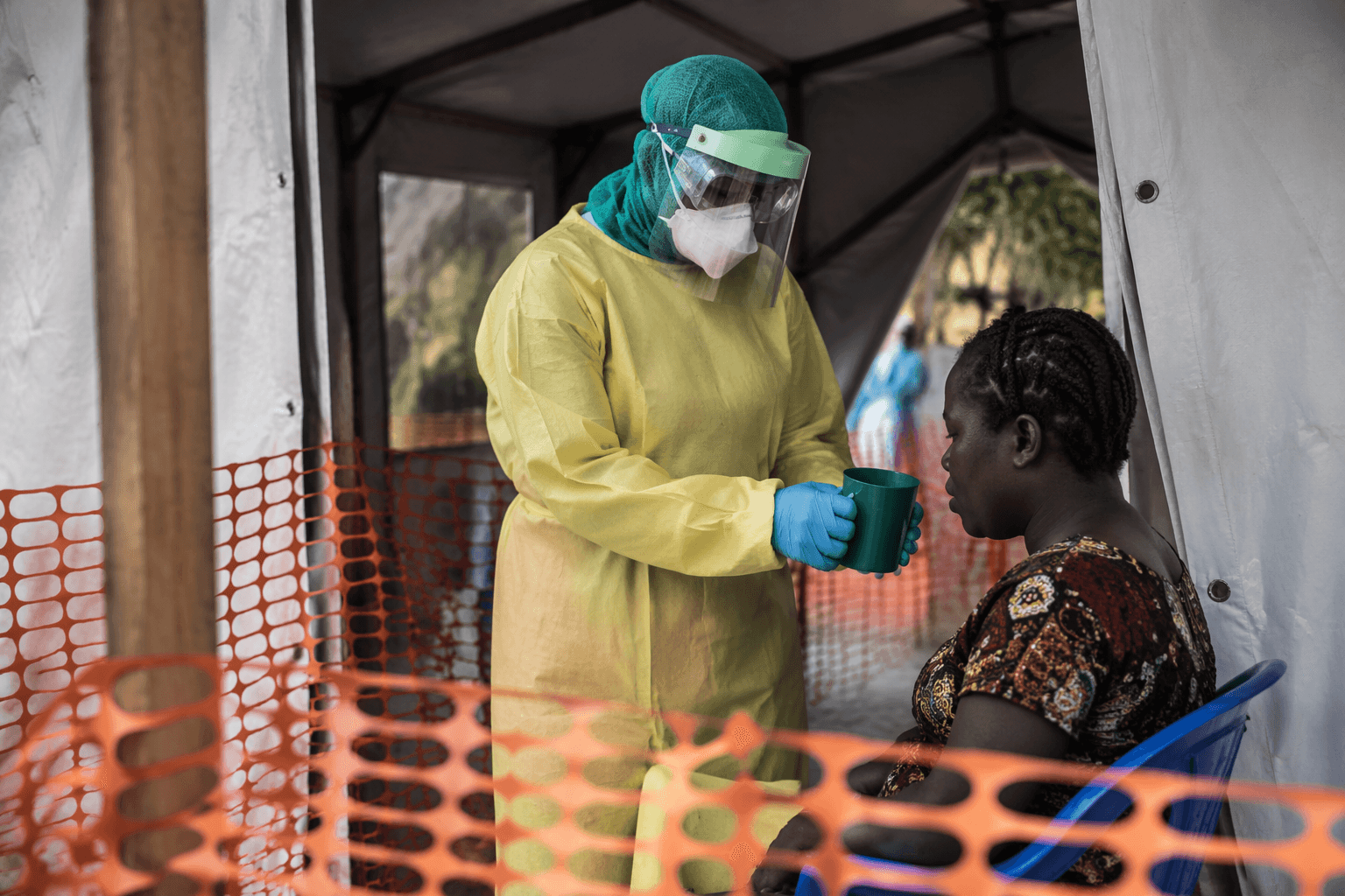 Largest Ebola Bundibugyo outbreak spreads in Congo and Uganda