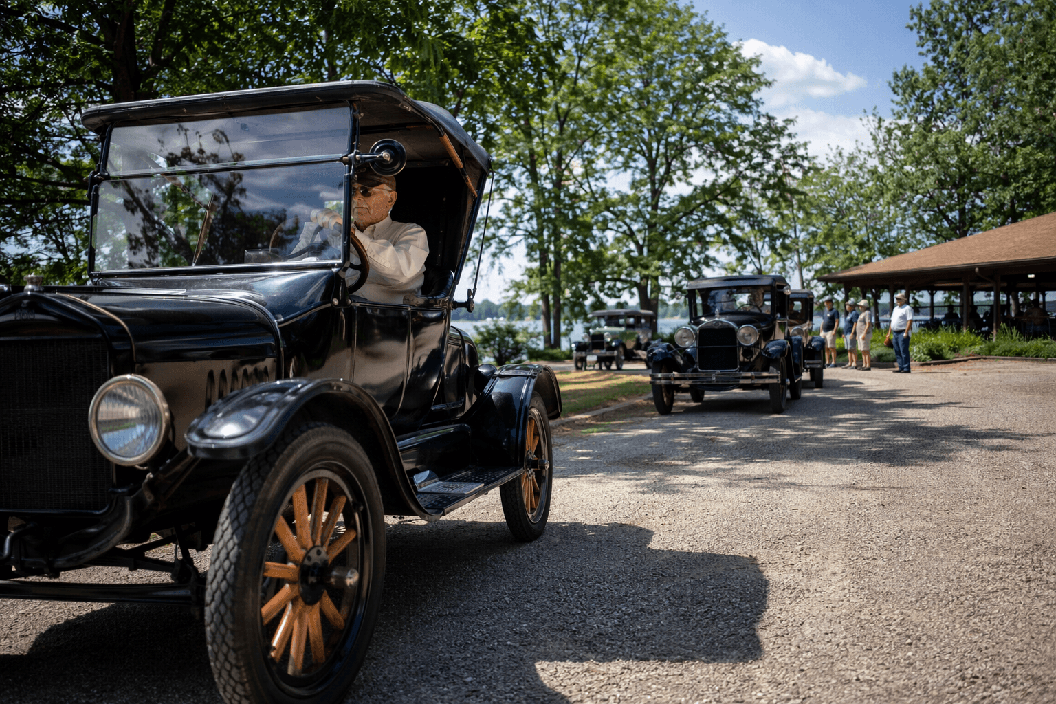 69 antique car enthusiasts tour Dubois County from nine states