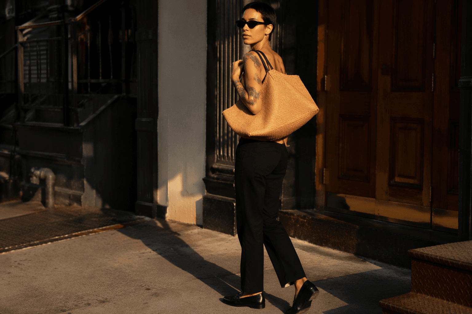 Zoë Kravitz makes raffia the easiest summer style switch