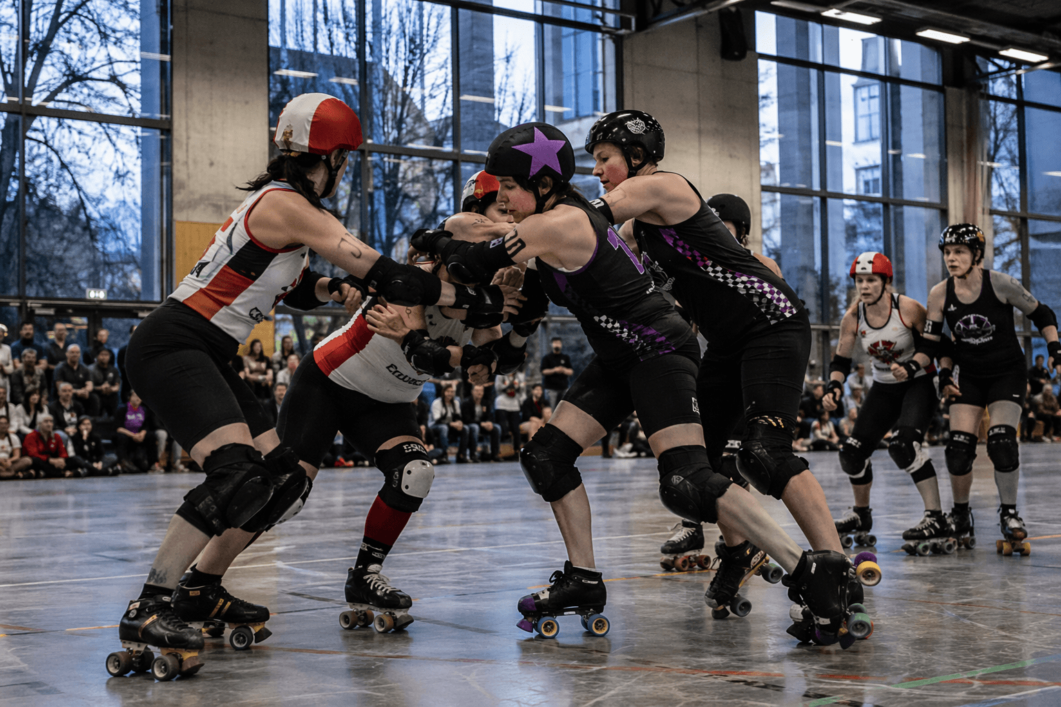 Zurich hosts its first international roller derby tournament this weekend