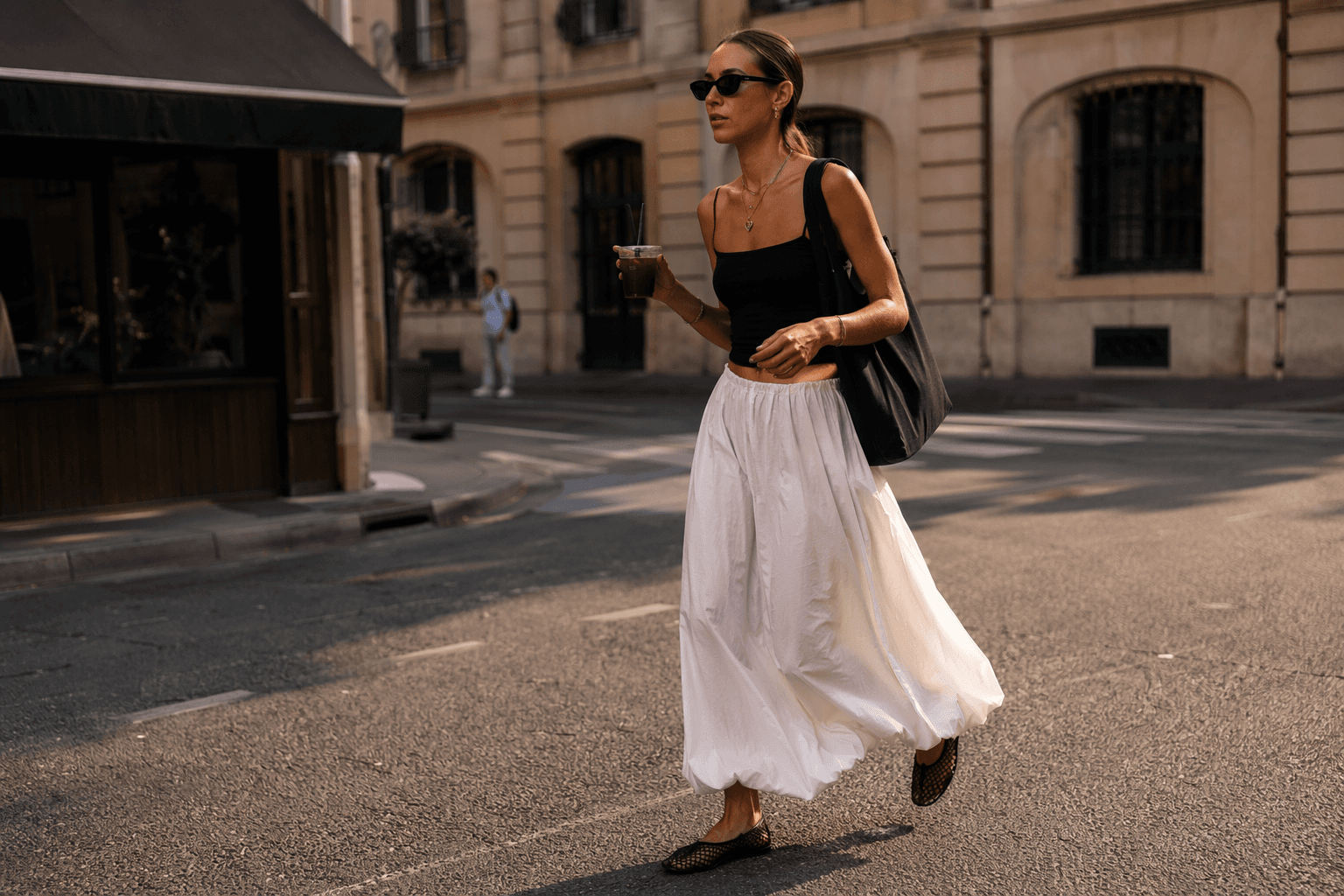 8 summer outfits that define the fashion-person look for 2026