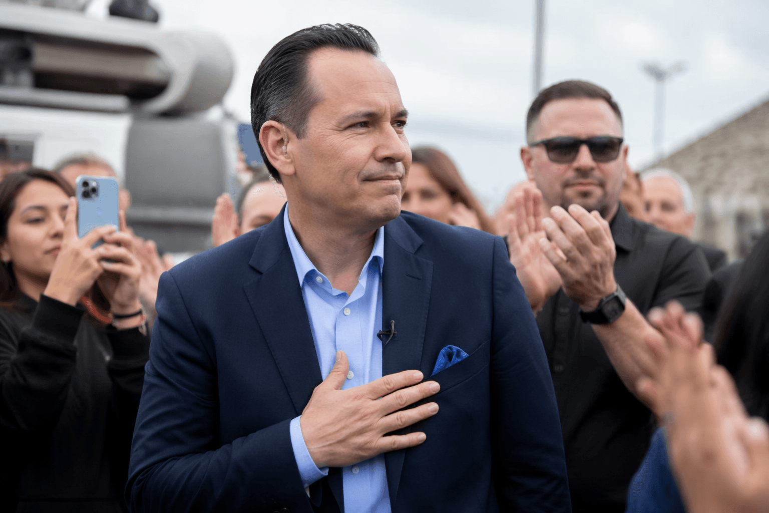 FOX26 anchor Monty Torres retires after cancer diagnosis