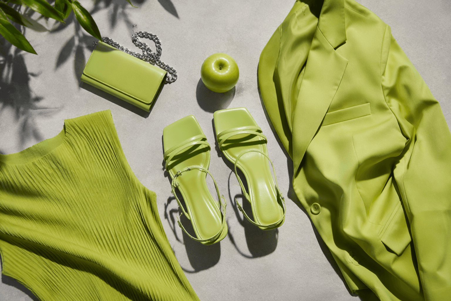Green apple emerges as summer 2026’s freshest fashion color