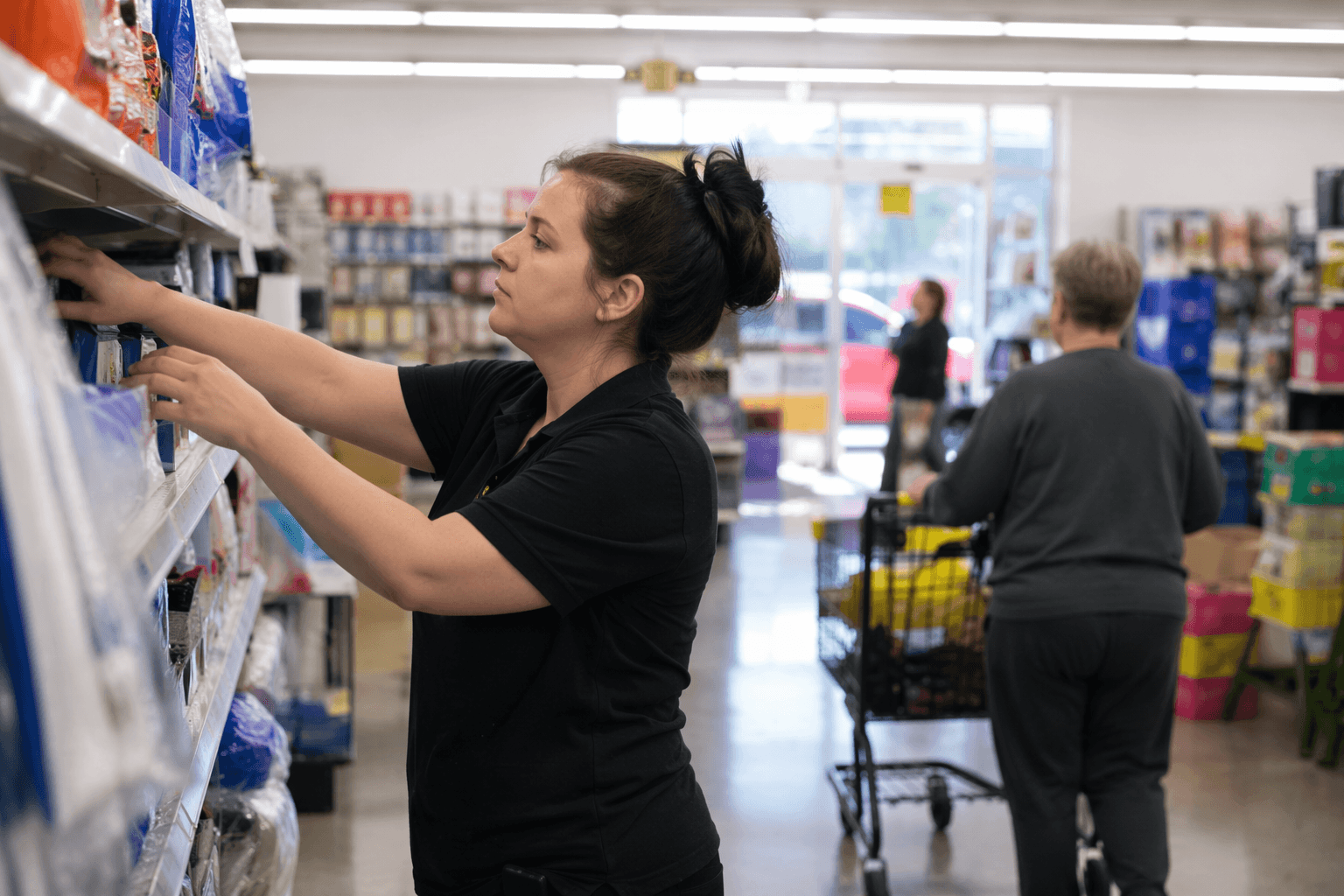 Dollar General touts local impact as rural retail gaps persist