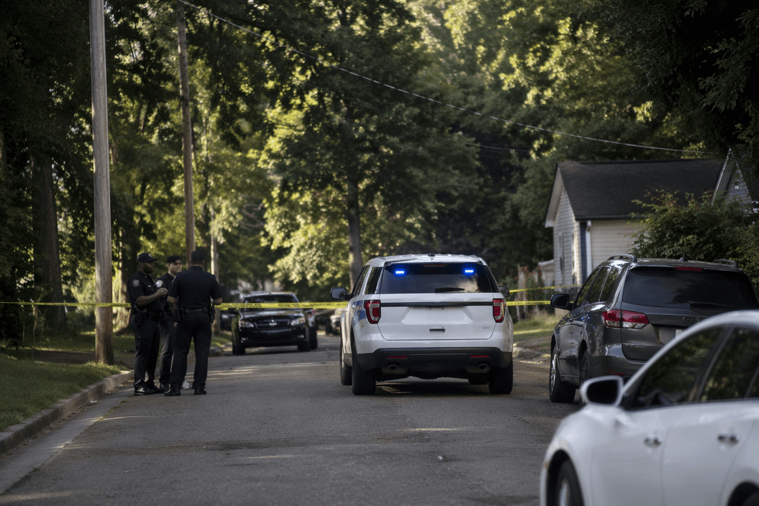 Jackson police search for suspect after woman, toddler found dead