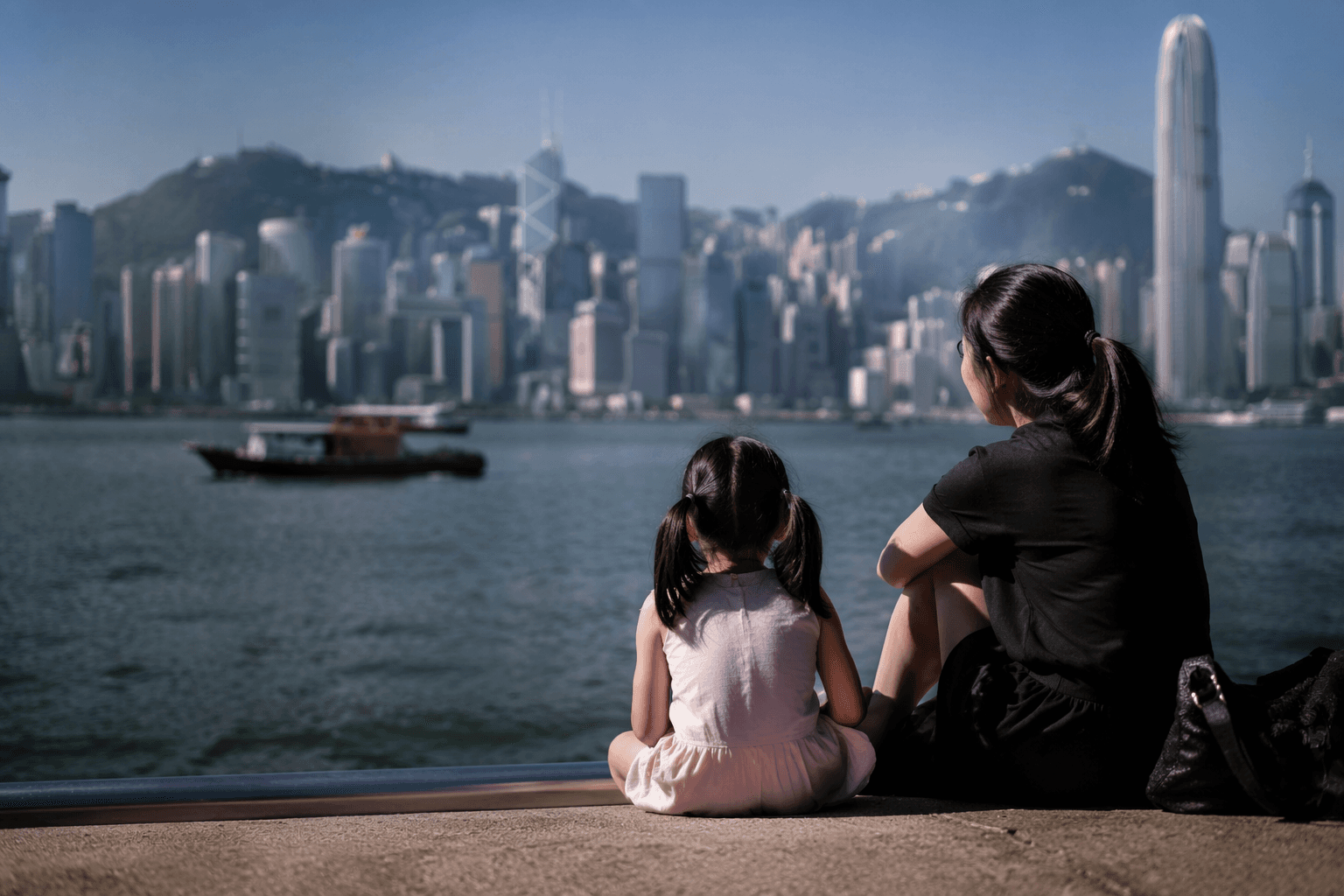 China trip makes LA mom rethink raising her daughter alone