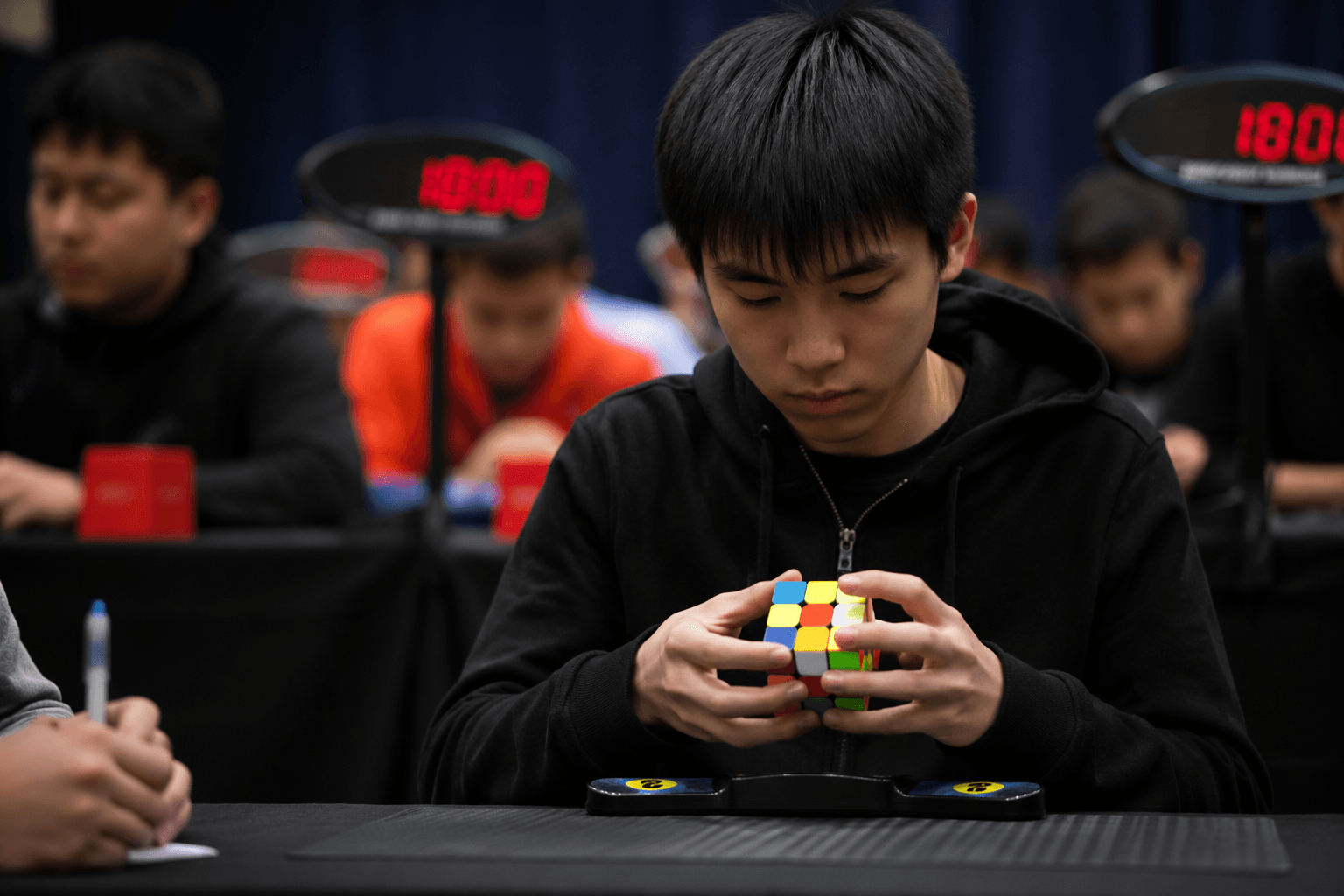 Speedcubing's best first averages highlight standout debut performances