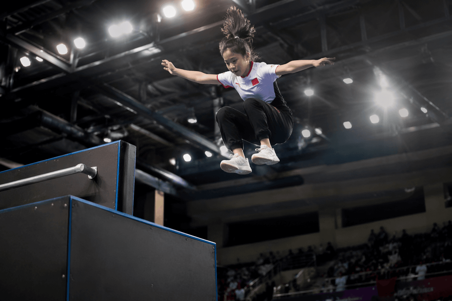 11-year-old girl wins double parkour titles in China