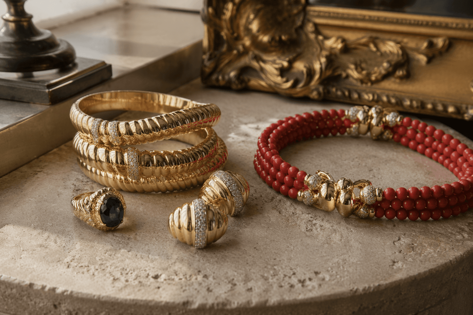 David Webb and Sotheby’s unveil gold jewelry for America’s 250th year