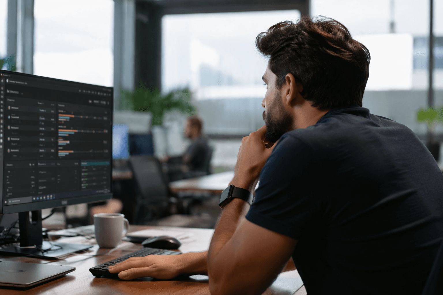 Monday.com guide shows project management buyers value AI and workflow fit