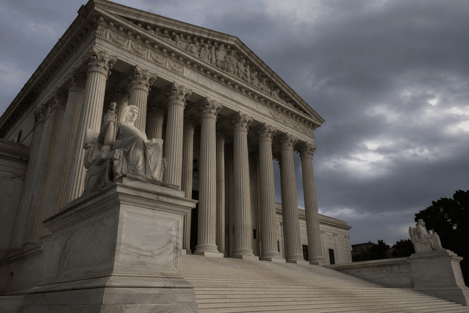 Supreme Court lets copyright chief keep job for now