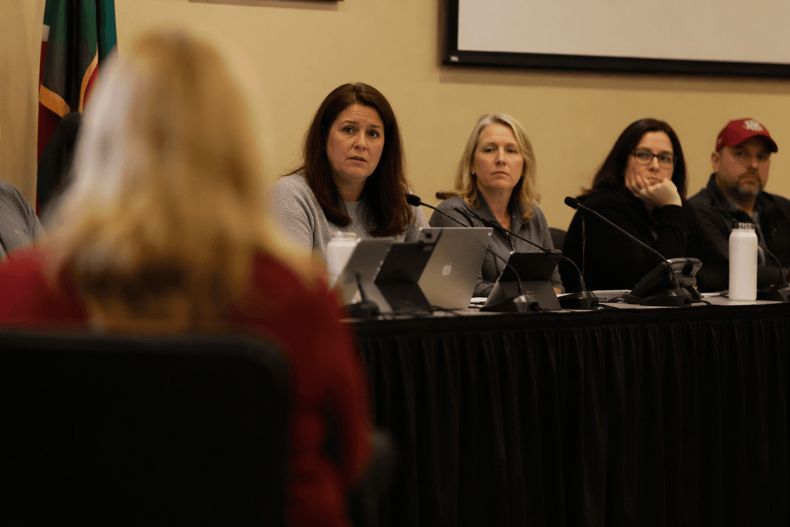 Parents press Coupeville schools over leadership turnover after principal resigns