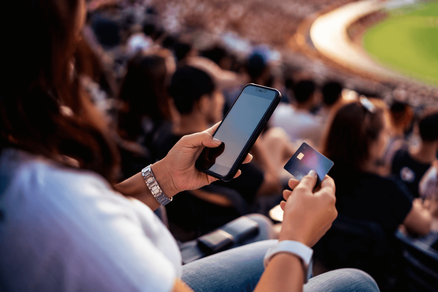 How to avoid ticket scams when buying summer event seats