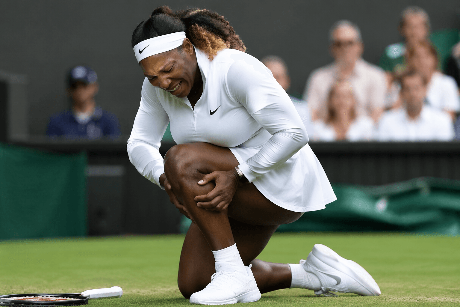 Serena Williams knee injury puts Wimbledon doubles with Venus in doubt