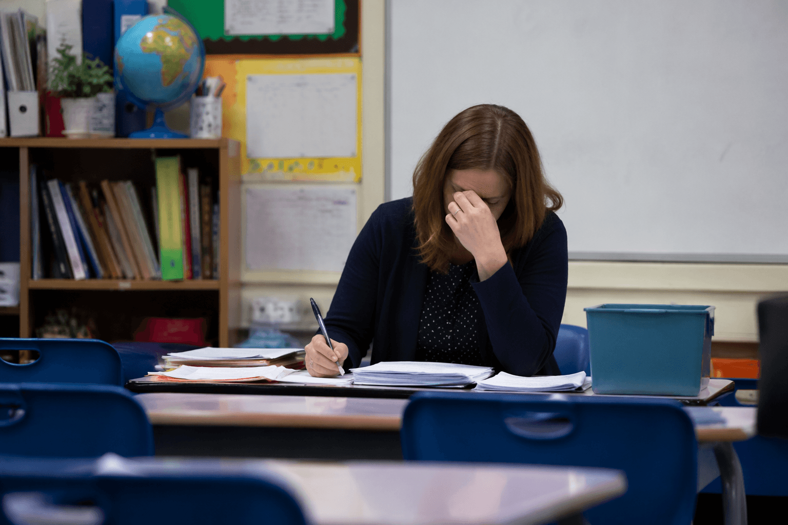 Schools to fund part of teachers' pay rise as government backs deal