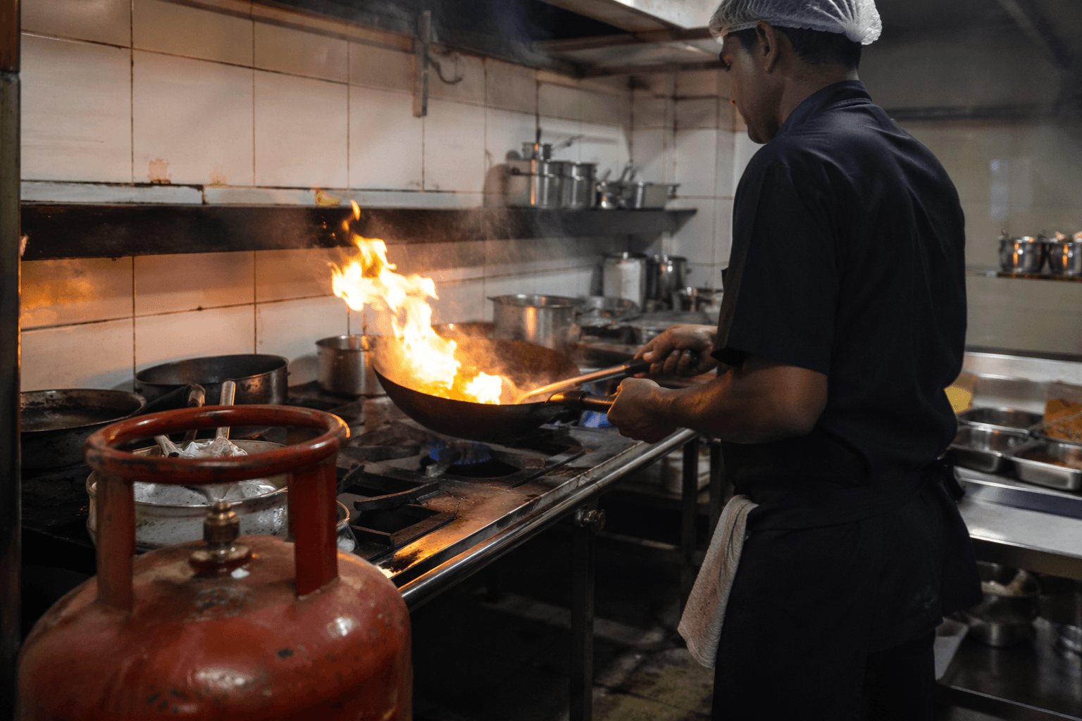 Commercial LPG prices cut, easing costs for restaurants and hotels