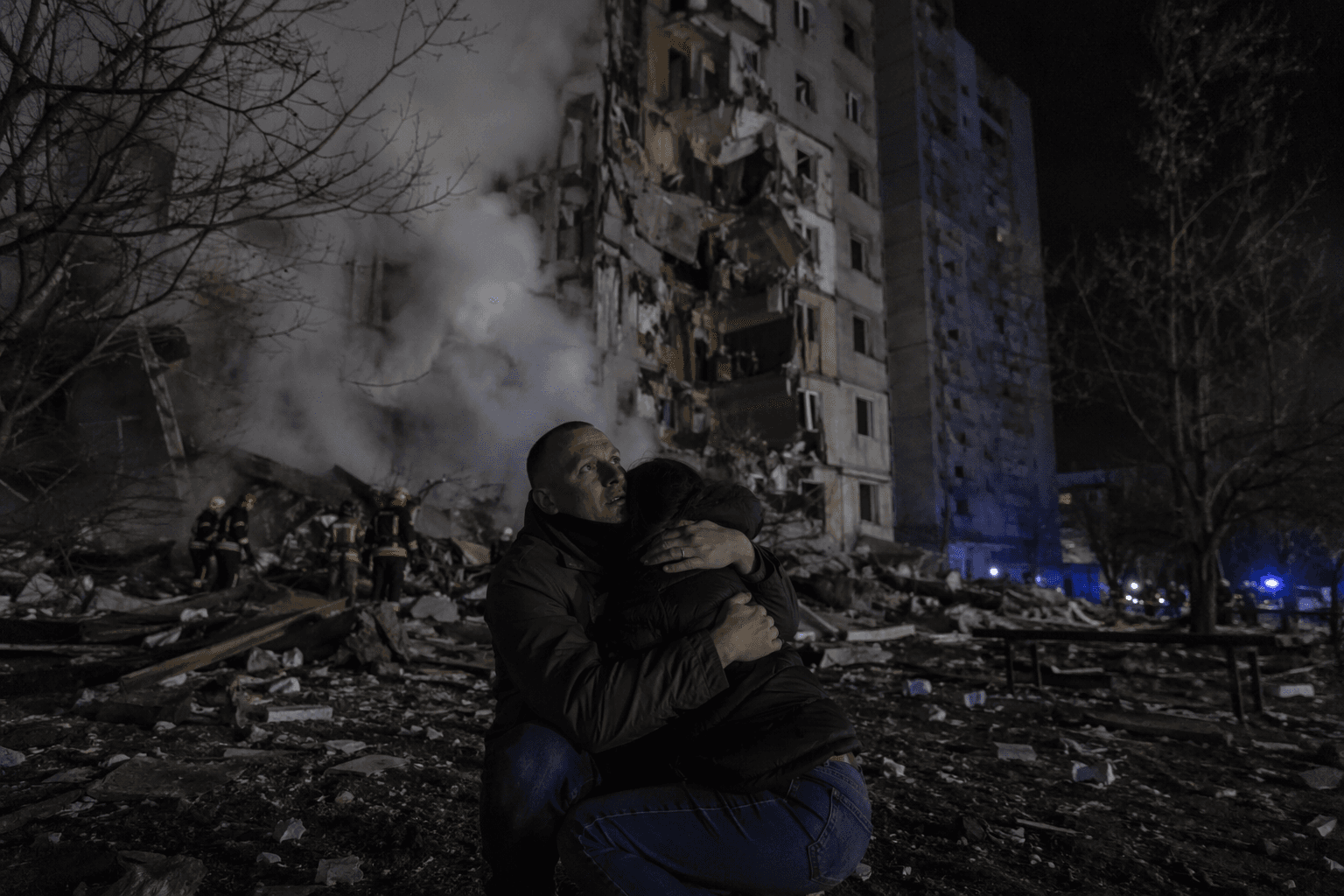 Russia unleashes missile and drone barrage on Kyiv, buildings hit