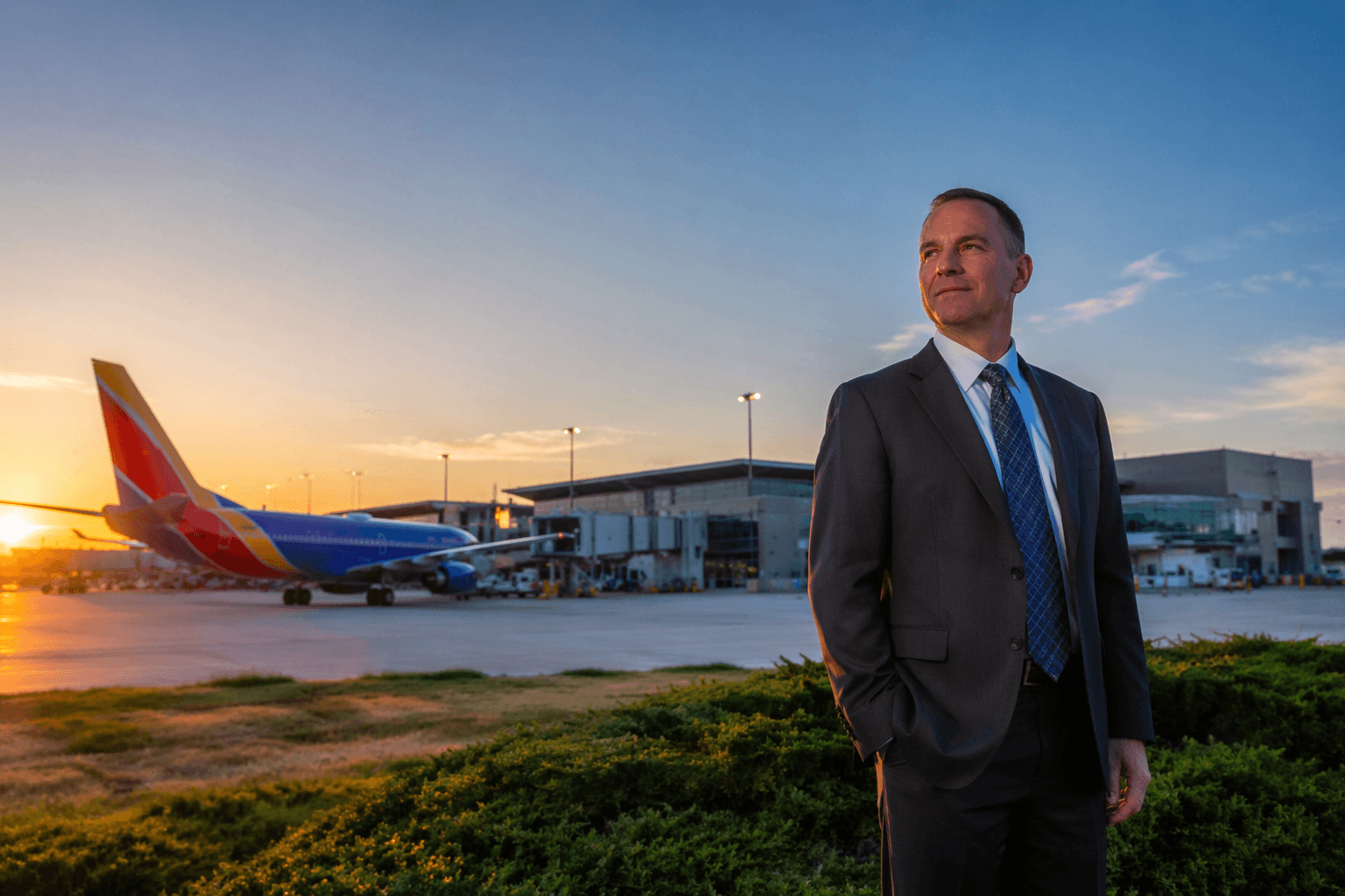 Fresno Yosemite International names new director to expand air service