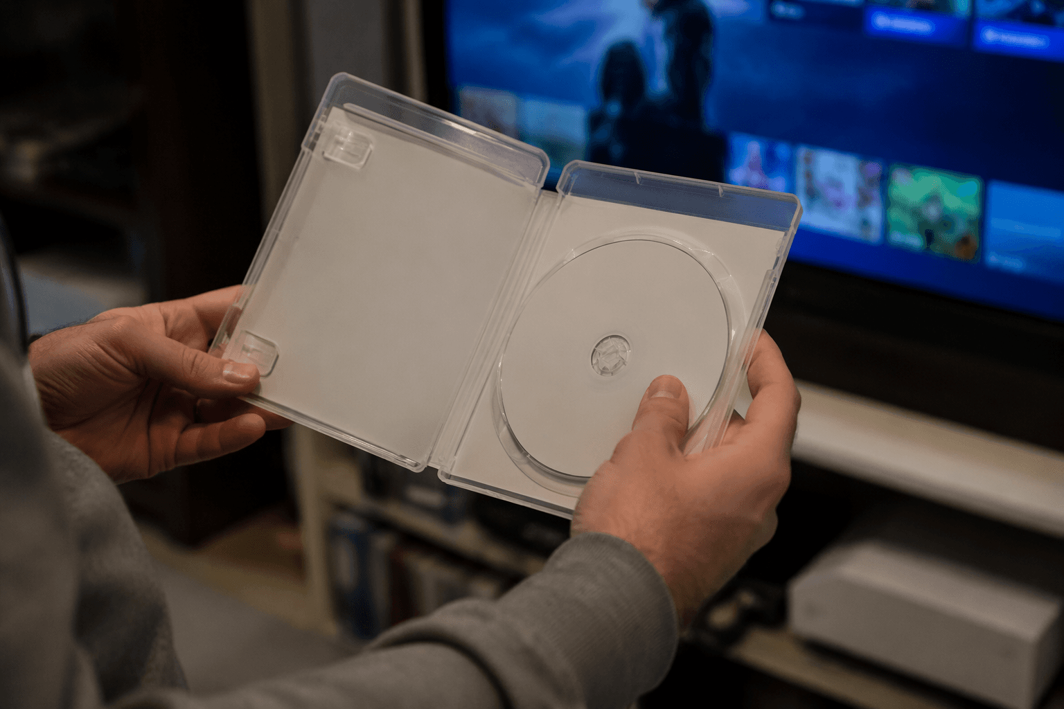 Physical game sales fade as PlayStation and Nintendo go digital