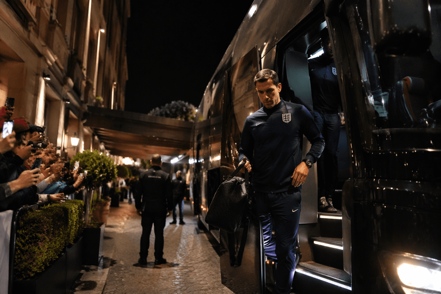 England take precautions against noisy Mexico crowd before World Cup tie