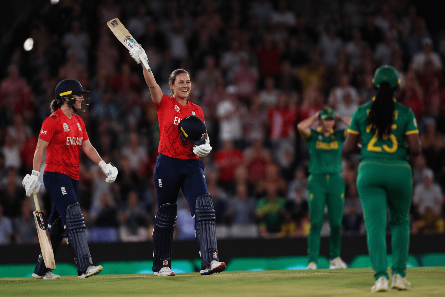 England beat South Africa to set up T20 World Cup final against Australia