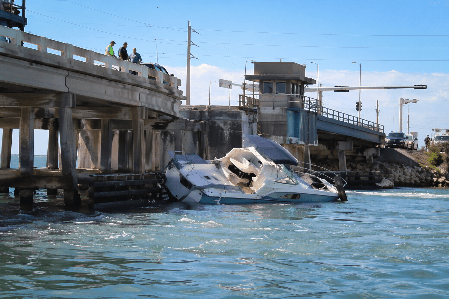 Boat crashes into Sugarloaf Key bridge, woman hospitalized in Keys channel