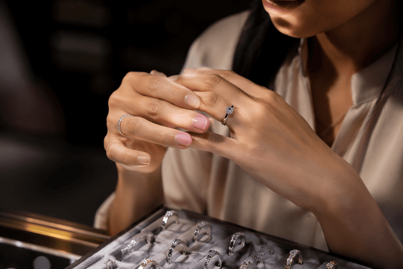 GIA explains how white metals shape diamond jewelry’s look and durability
