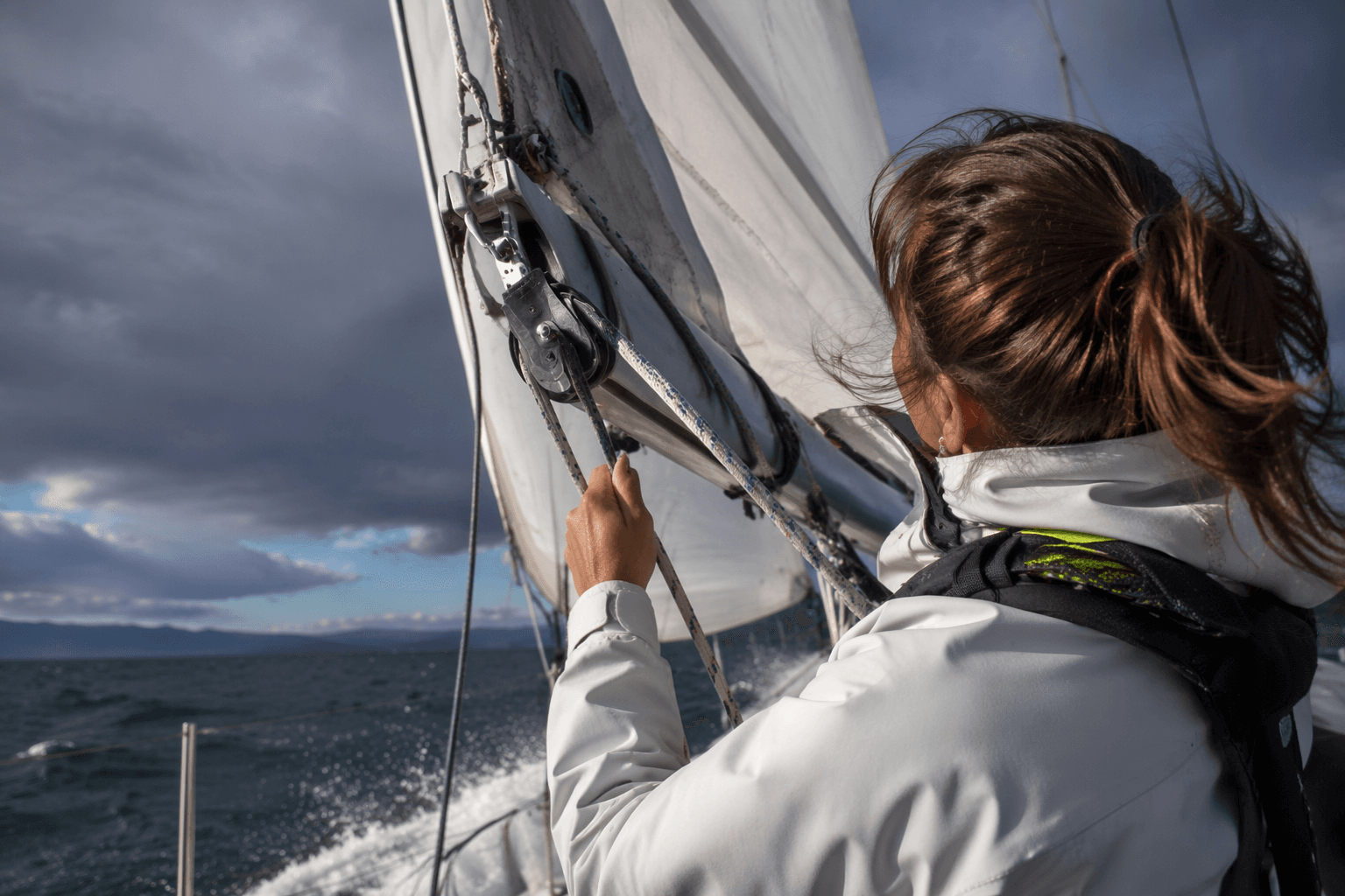 Reefing basics: learn to depower sails before the wind builds