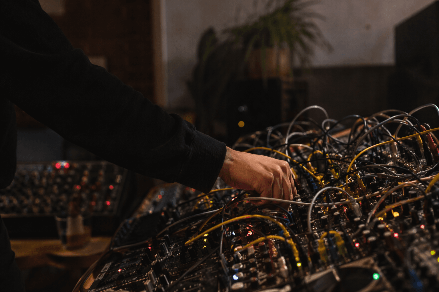 Berlin crew Jam Crew Südkreuz release collaborative minimal techno album