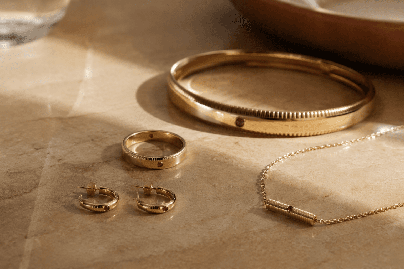 Roberto Coin’s minimalist jewels sharpen quiet-luxury dressing