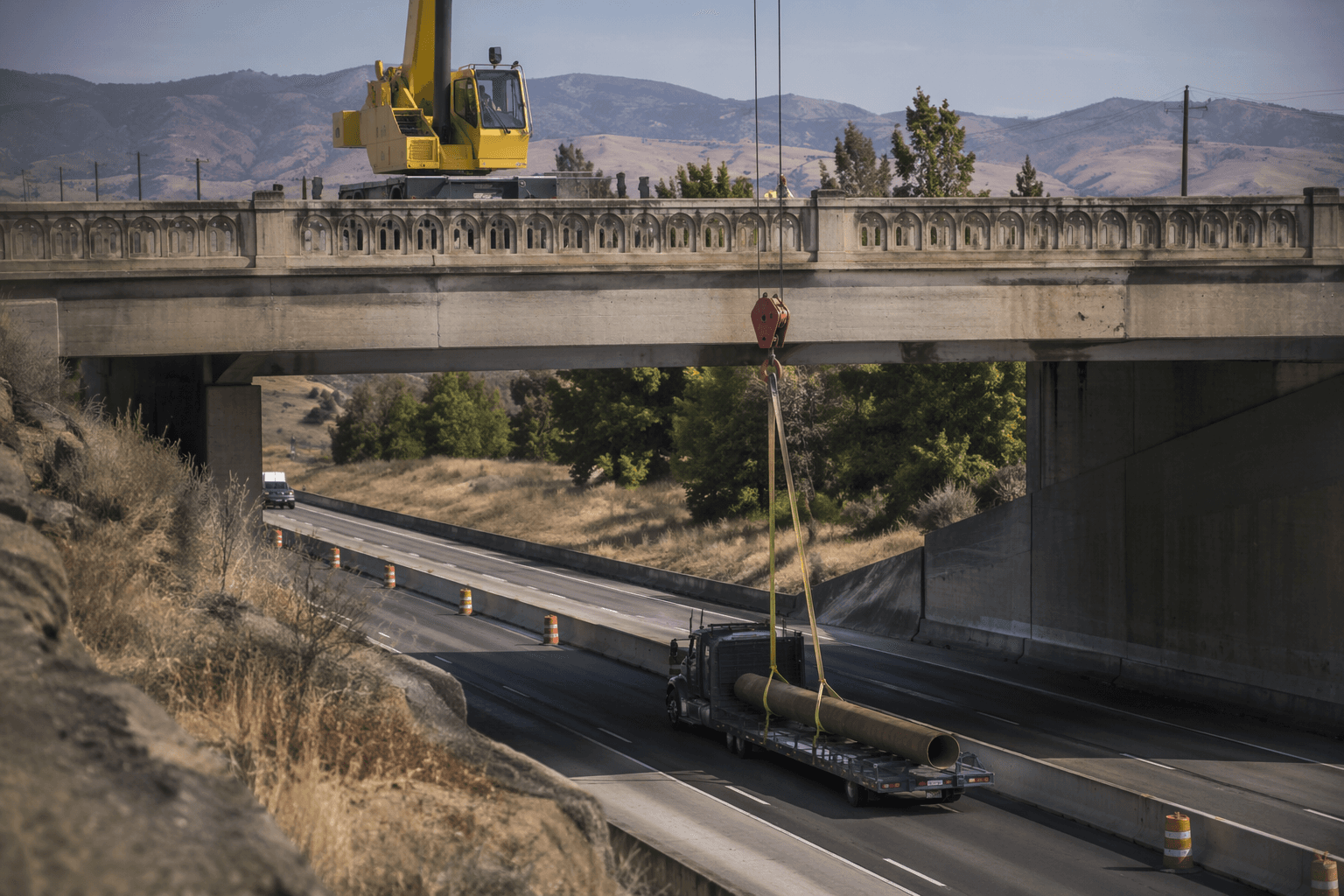 Daily bridge and I-84 lane closures hit La Grande during fairgrounds work