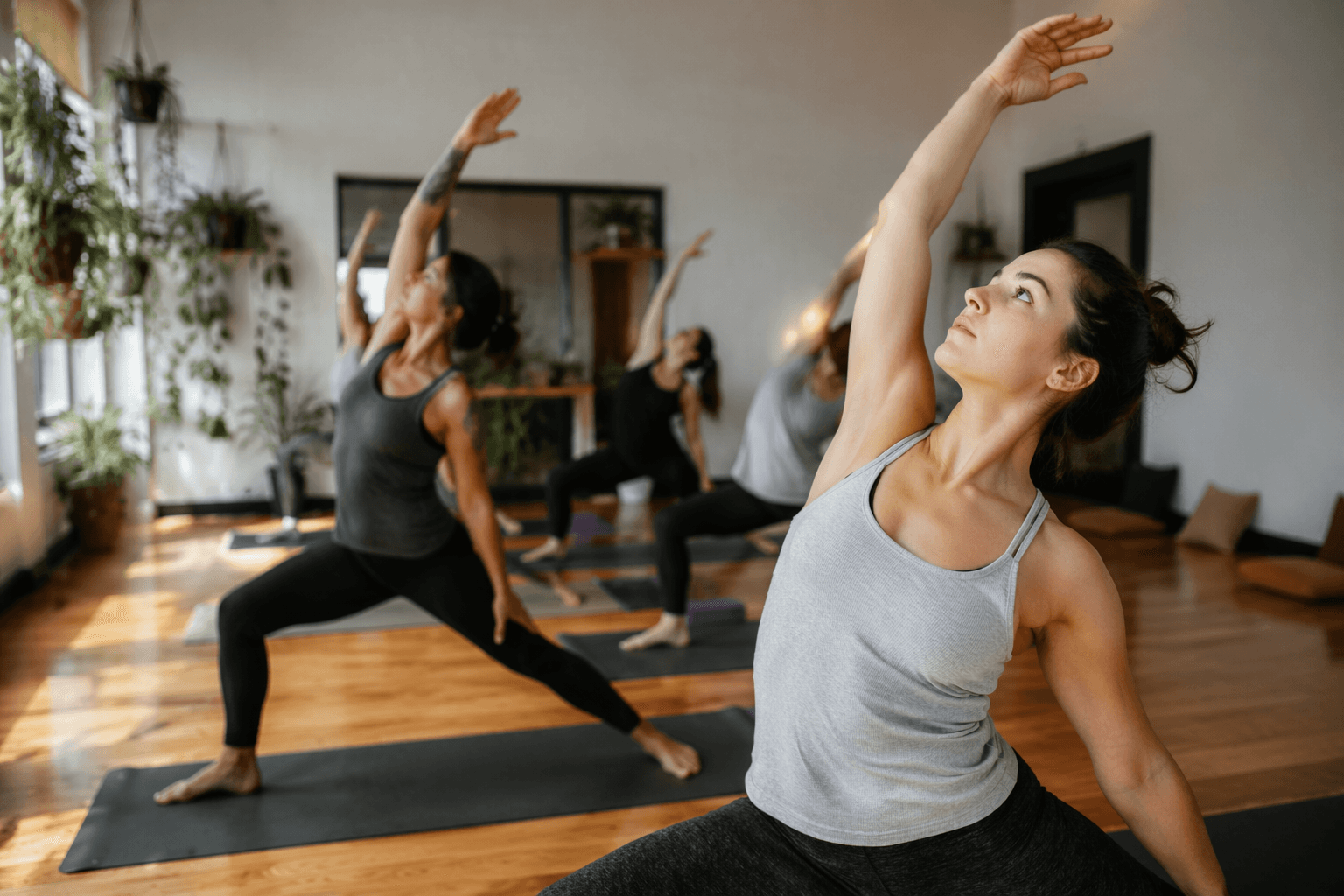Hum Yoga Studio opens in Philadelphia with a week of free classes