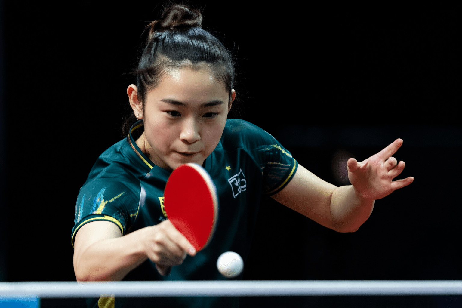 Yangzi Liu cruises past Yoo Yerin for WTT Feeder Senec title