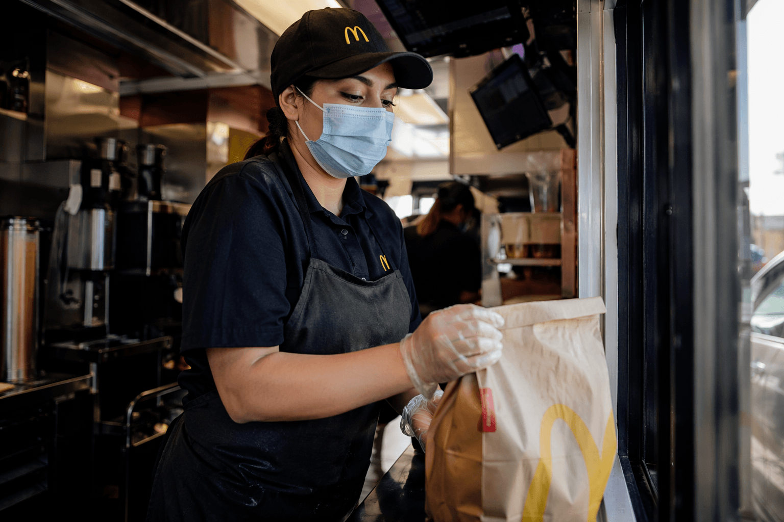 McDonald’s franchise settles COVID-19 lawsuit, adds paid sick leave and masks