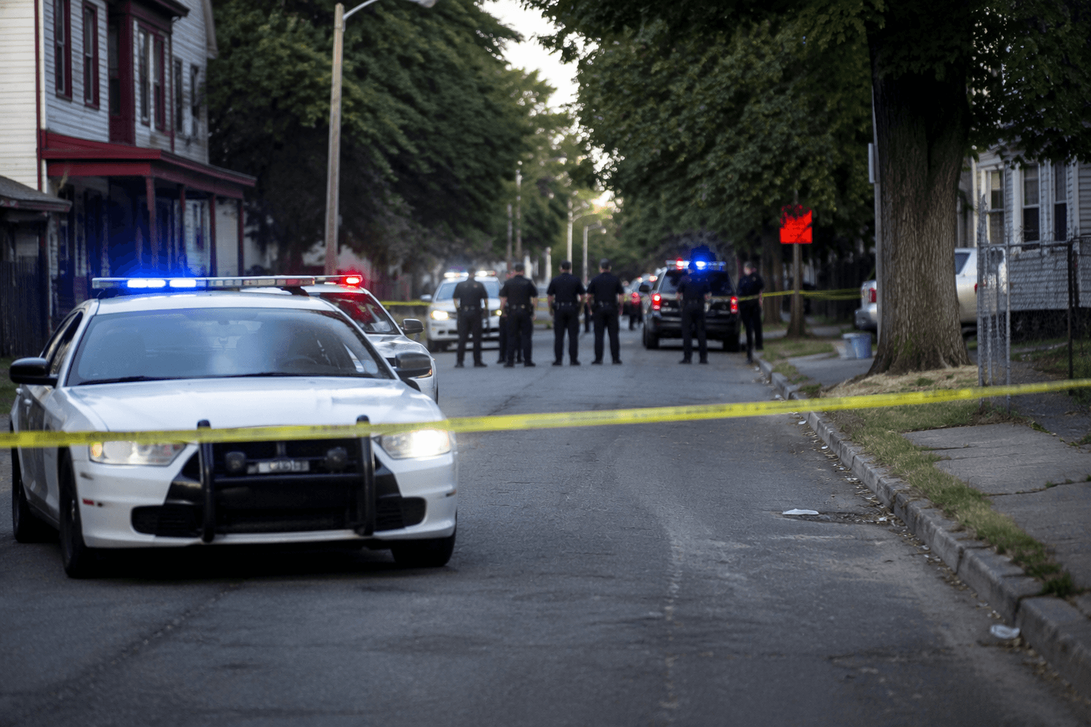 Man dies after stabbing on Forest Avenue in Syracuse
