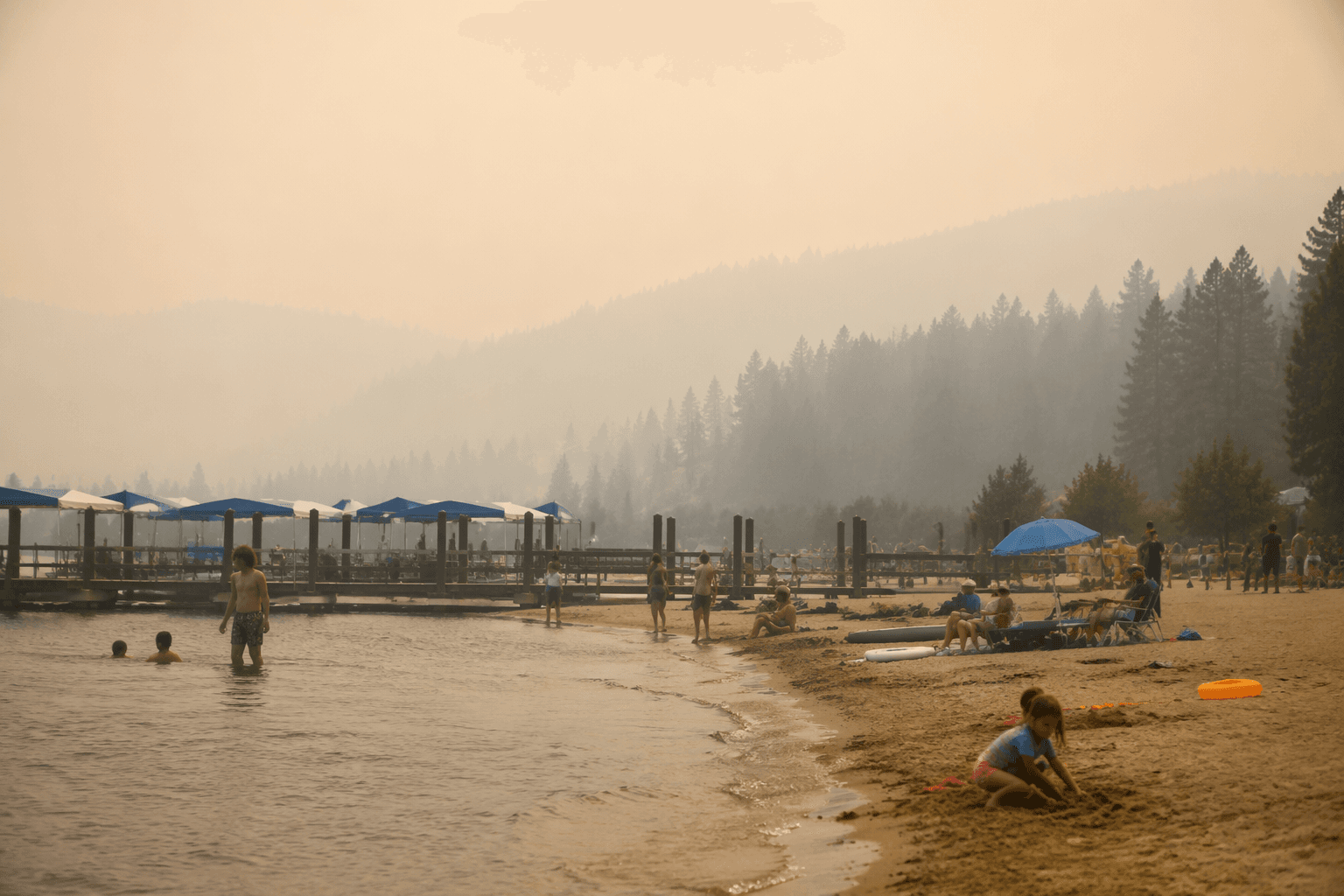 Wildfire smoke dims Coeur d'Alene skies on summer day