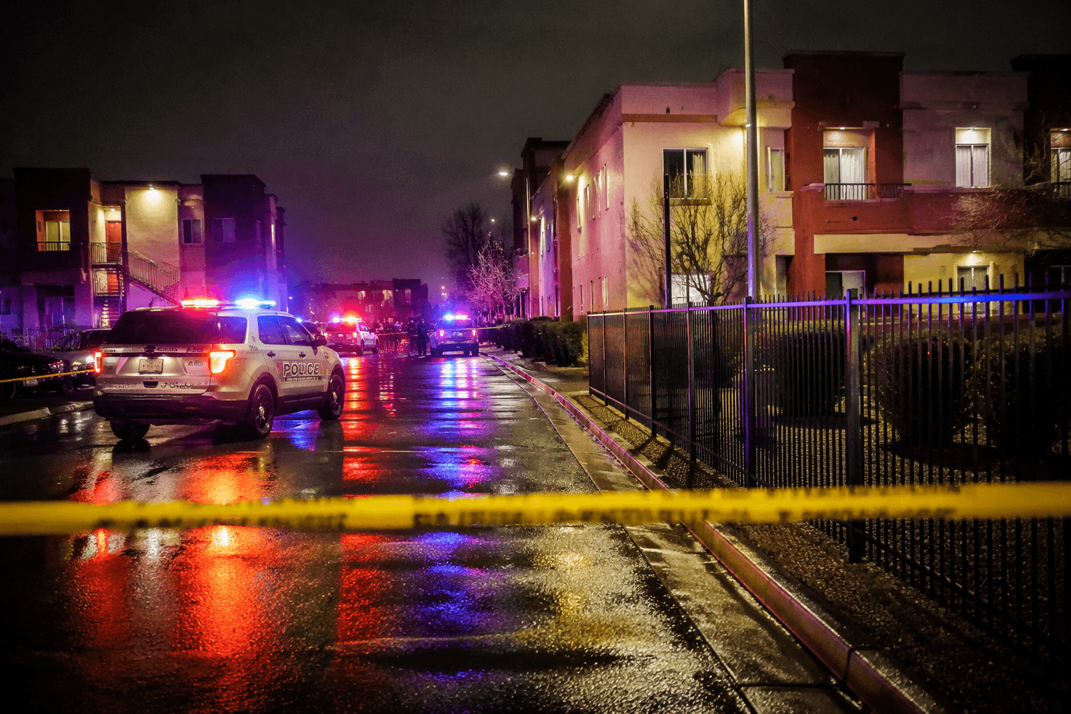 Police investigate fatal shooting at northwest Albuquerque apartment complex