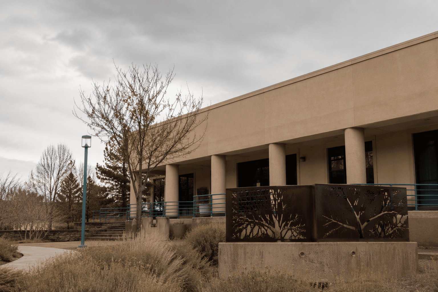 Los Alamos residents invited to suicide prevention training Friday at library