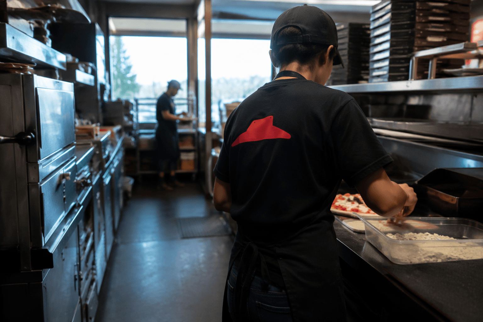 Pizza Hut managers tackle staffing crunch with flexible hiring strategies