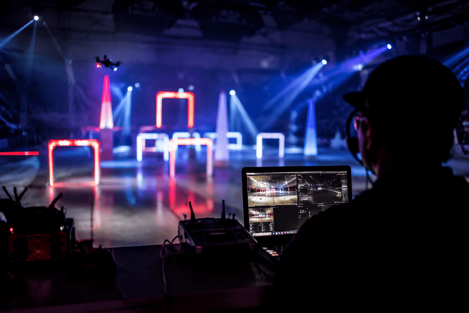 FAI explains how venue design shapes drone racing performance