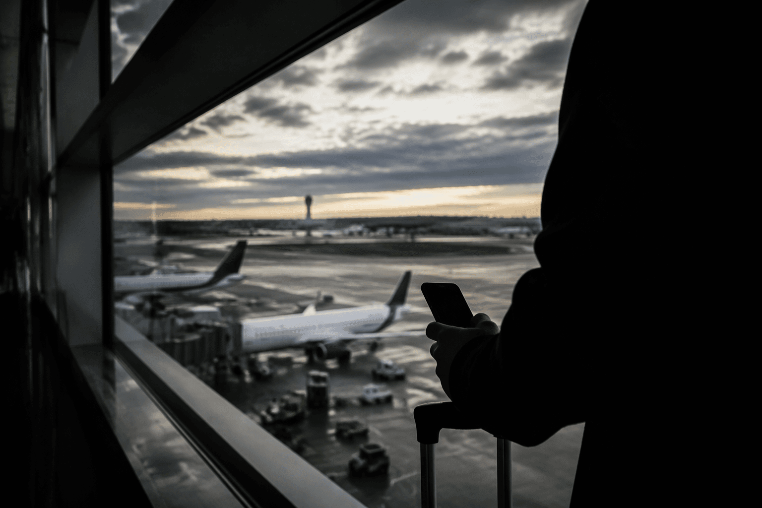 US prosecutes traveler over phone wipe at Atlanta airport border search