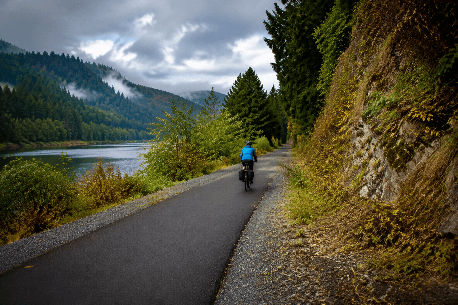 Row River Trail turns old rail line into scenic Lane County route