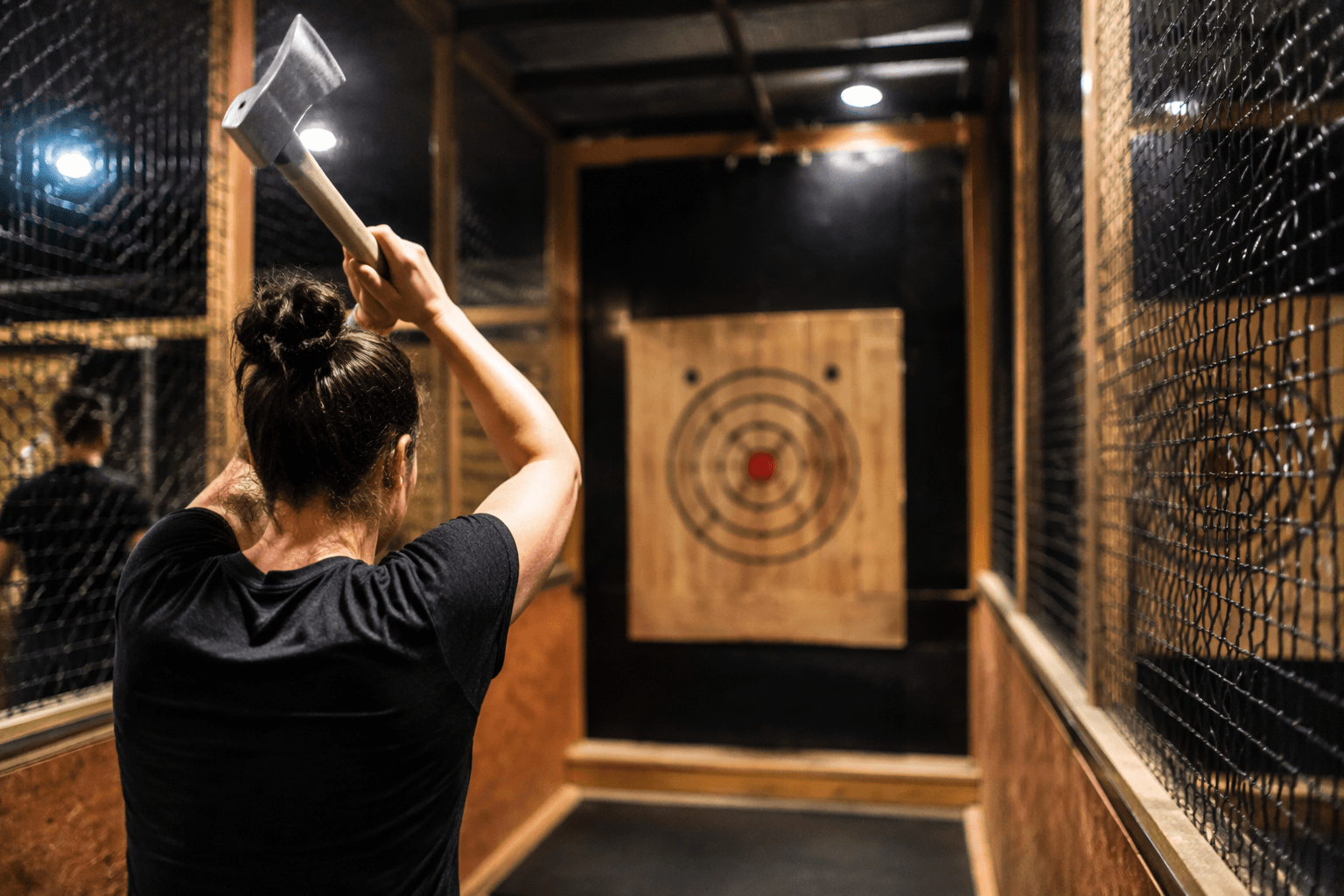 Axe throwing tournament guide helps first-time competitors prepare for competition