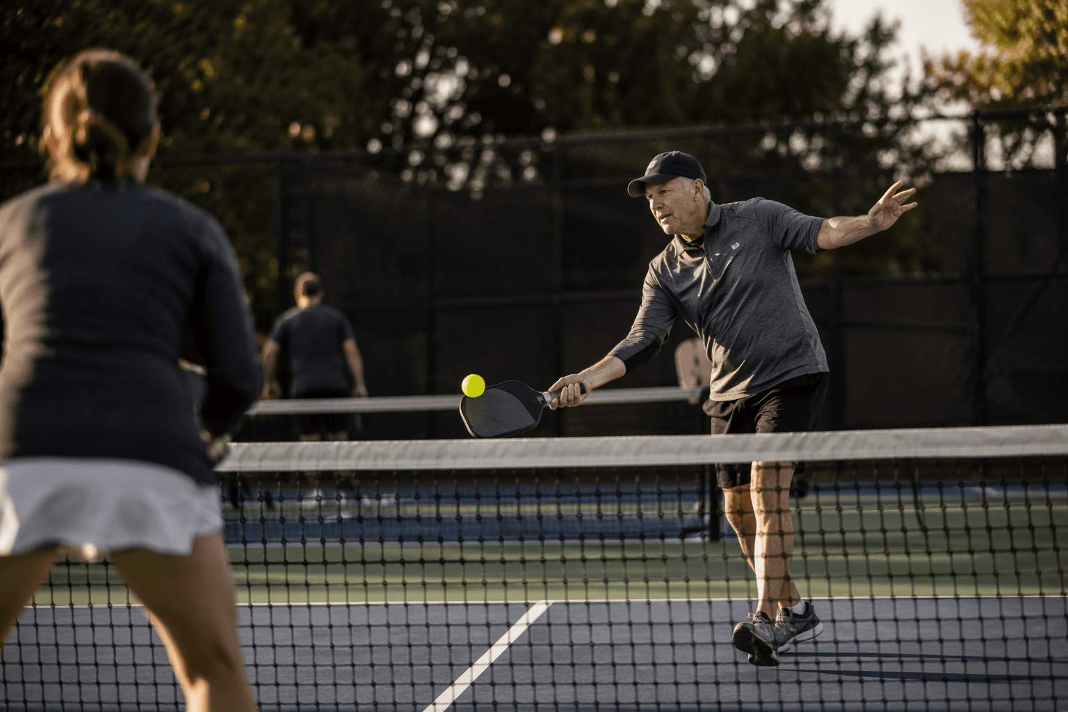 Parkside Park brings back outdoor pickleball lessons for adult beginners