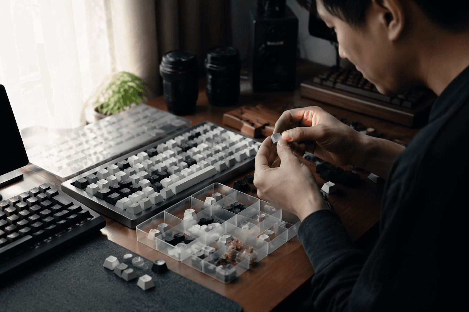 Mechanical keyboard keycaps explained, ABS vs PBT and why it matters