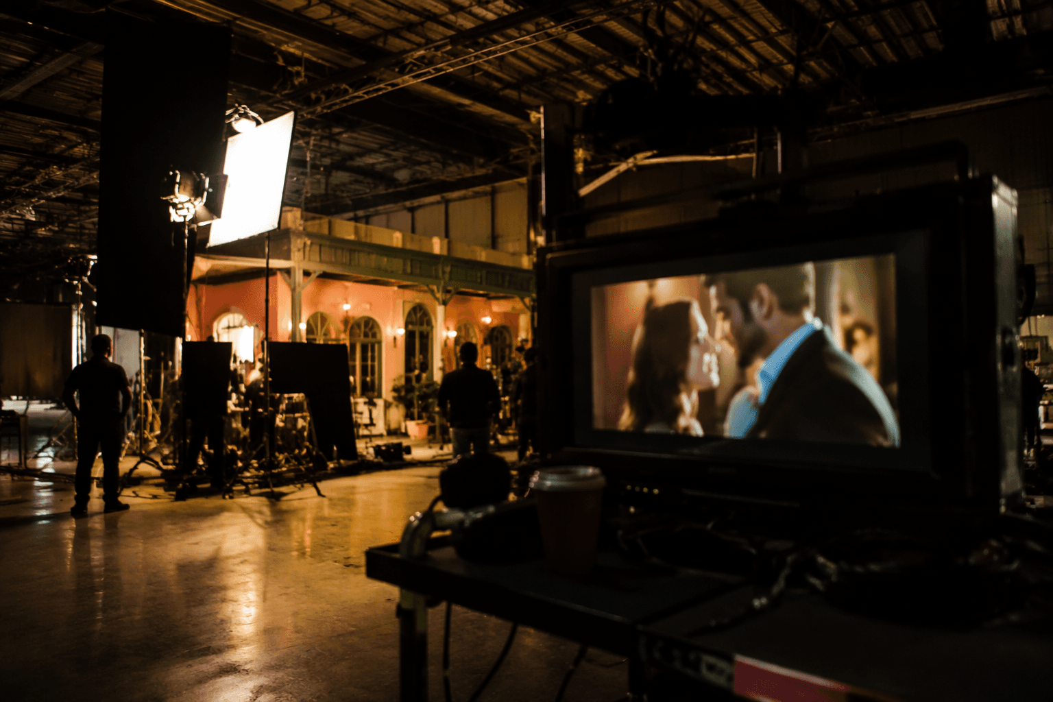 How telenovela co-stars Ana Carolina Grajales and Pablo Azar became a couple