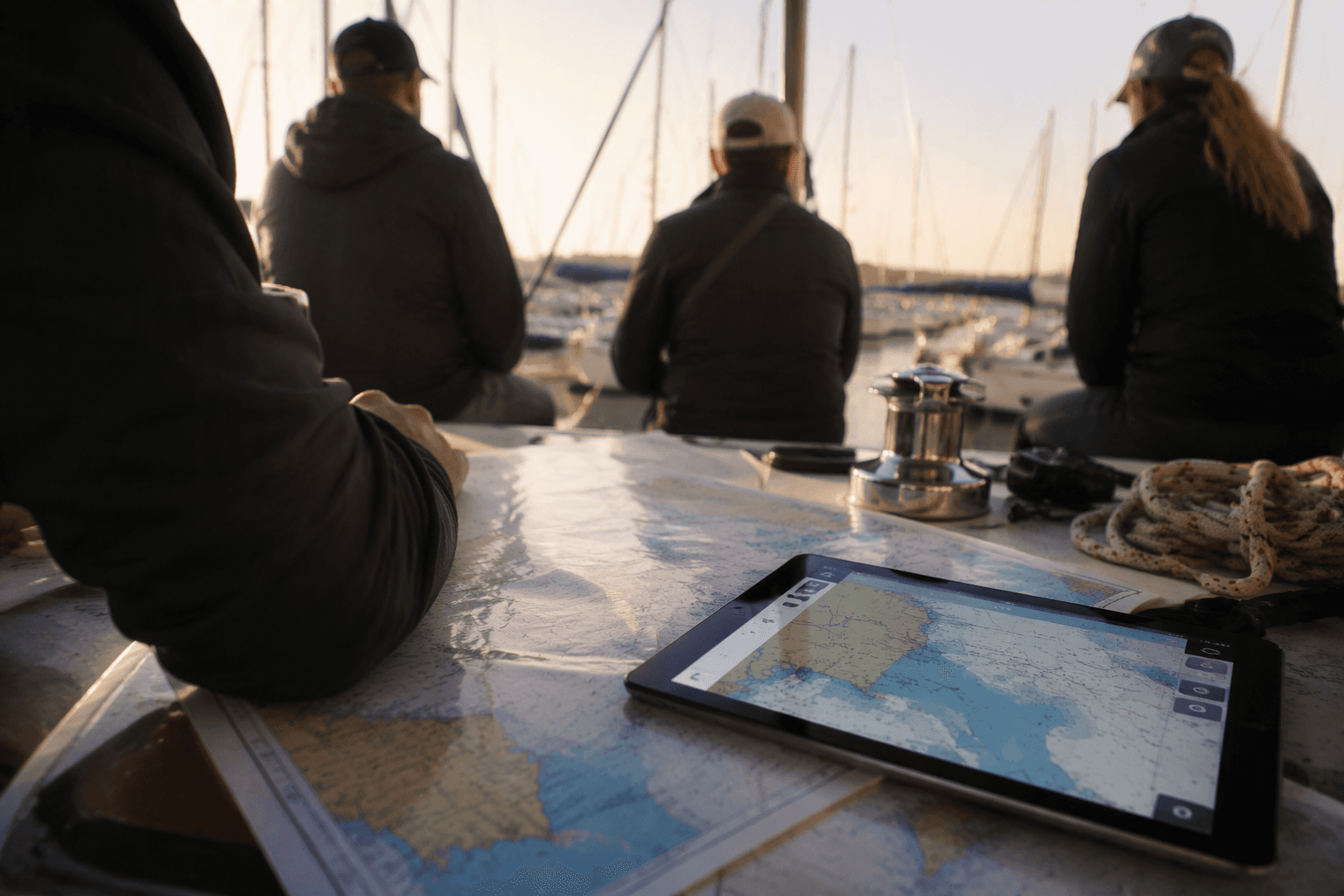 American Sailing partners with Savvy Navvy for digital navigation training