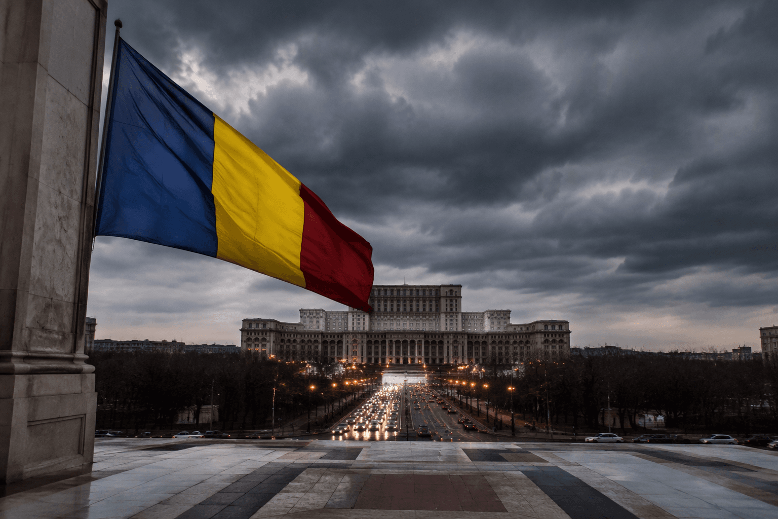 Fitch warns Romania's political turmoil could derail deficit cuts